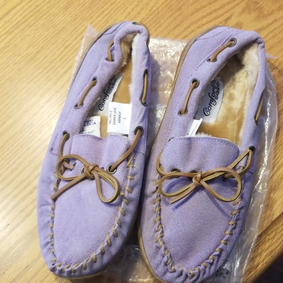 comfort ease moccasins
